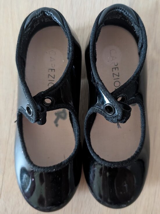 Capezio Other - Capezio Black Patent Leather Tele Tone Tap Shoe Size 9 1/2 M